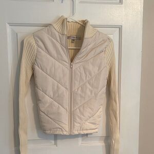 Madden Girl Cream Puffer Jacket with Ribbed Sleeves